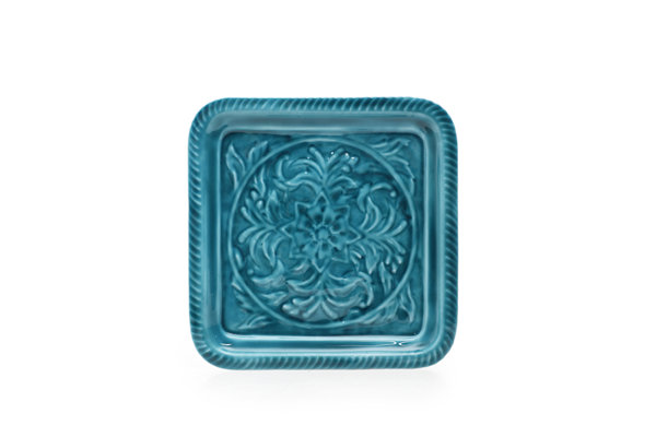 TRAY