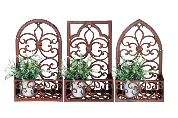 PLANTER HOLDER